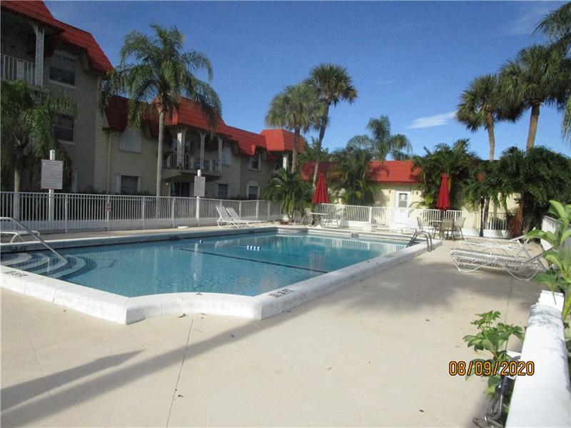 Image 4 of 34 For 475 8 St  117