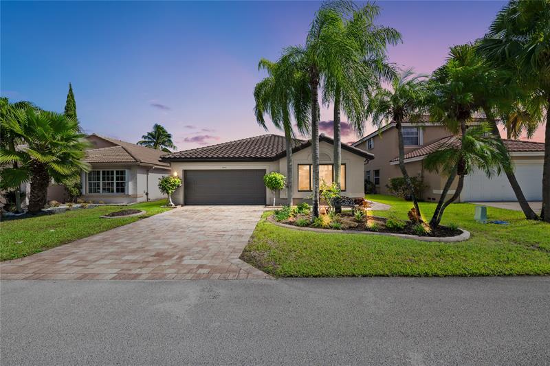 Details for 1941 182nd Ter, Pembroke Pines, FL 33029