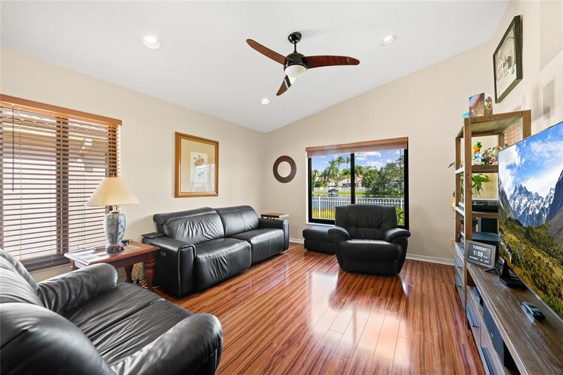 Image 18 of 40 For 1941 182nd Ter