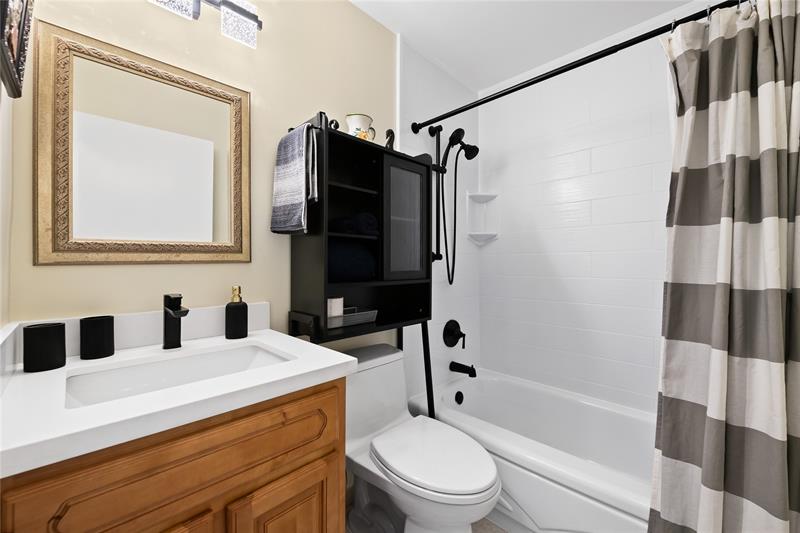 Image 27 of 40 For 1941 182nd Ter