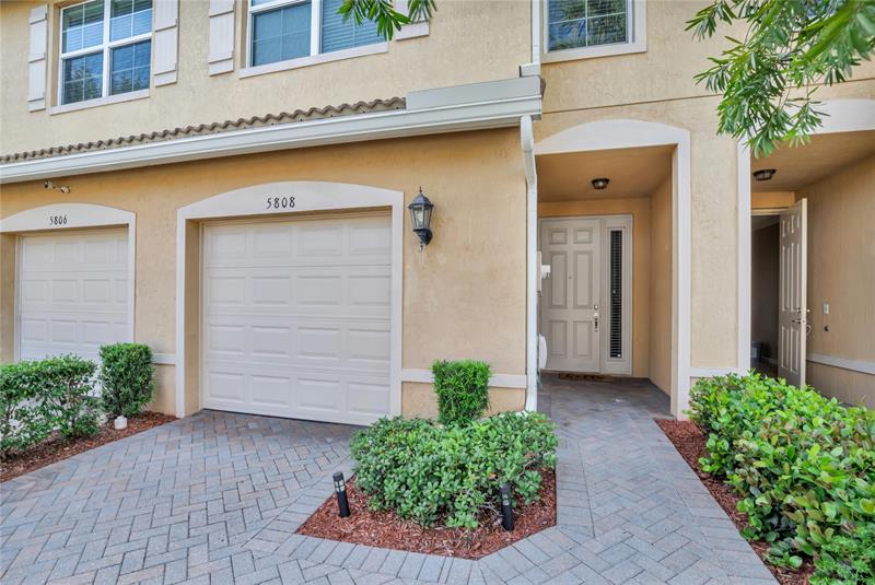 Image 6 of 30 For 5808 Monterra Club Dr  5808