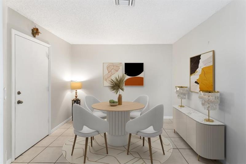 Image 6 of 17 For 10172 Royal Palm Blvd  707-7