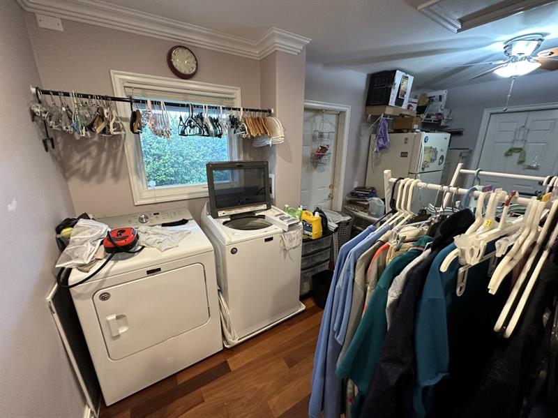 Image 12 of 15 For 418 Alamanda Dr