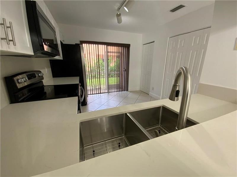 Image 7 of 23 For 6739 Sienna Club Dr