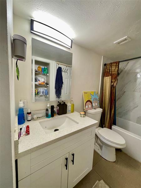 Image 21 of 29 For 494 165th Street Rd  C108