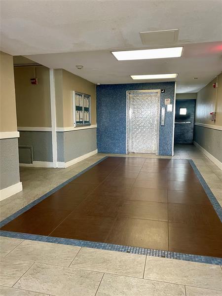 Image 24 of 29 For 494 165th Street Rd  C108