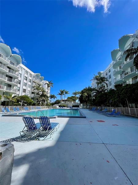 Image 27 of 29 For 494 165th Street Rd  C108