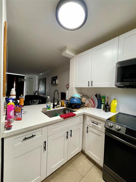 Image 5 of 29 For 494 165th Street Rd  C108