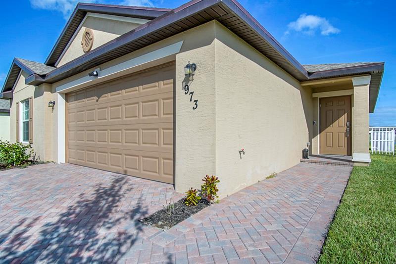 Image 24 of 53 For 973 Bent Creek Dr