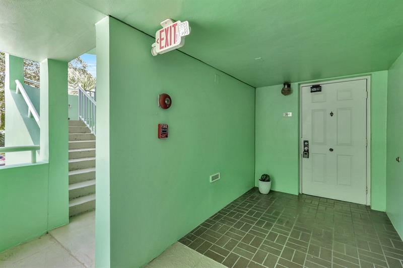 Image 16 of 16 For 5884 Morningstar Cir  201