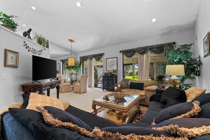 Image 10 of 23 For 7888 Lexington Club Blvd  A