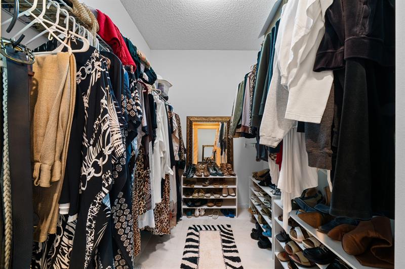 Image 20 of 23 For 7888 Lexington Club Blvd  A