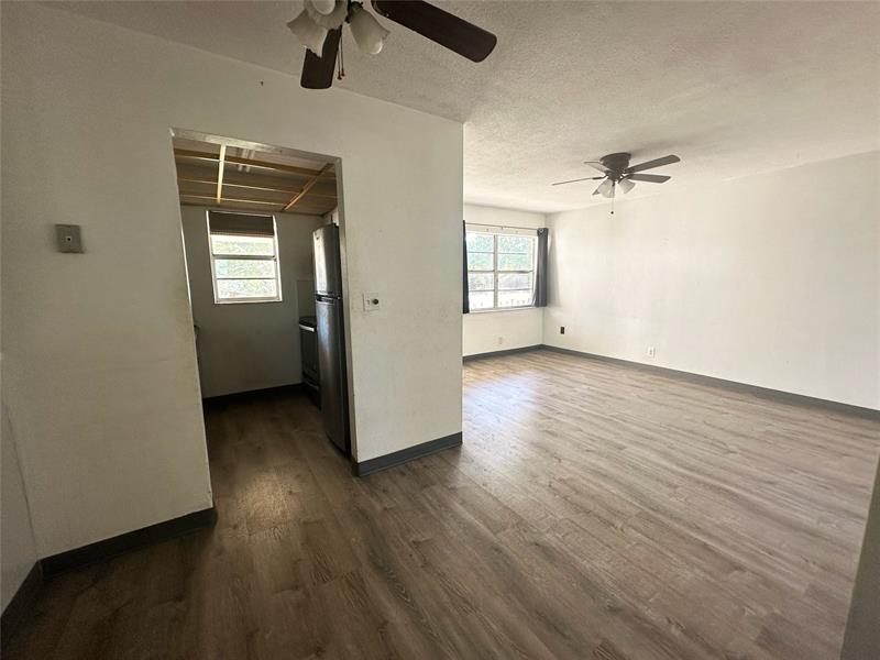 Image 10 of 22 For 4163 67th Ave  211c