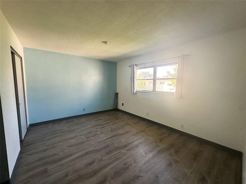 Image 12 of 22 For 4163 67th Ave  211c