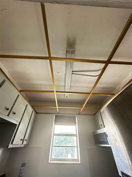 Image 20 of 22 For 4163 67th Ave  211c