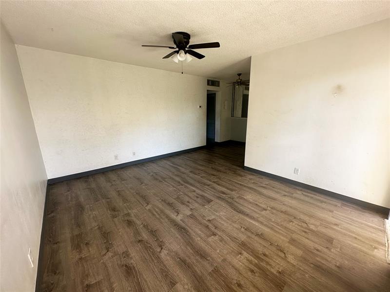 Image 8 of 22 For 4163 67th Ave  211c