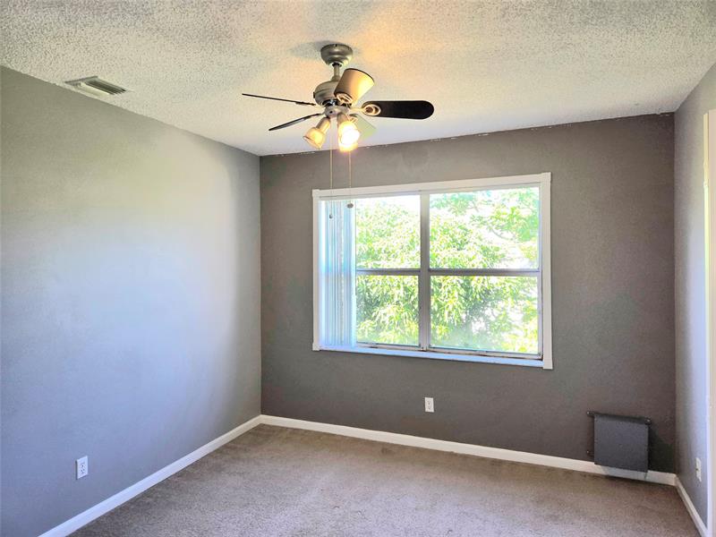 Image 22 of 28 For 160 97th Ter