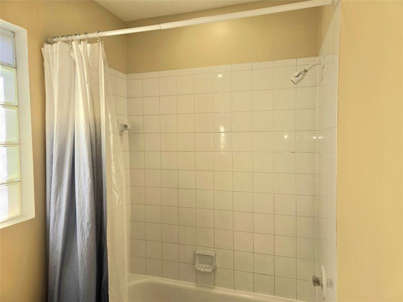 Image 26 of 28 For 160 97th Ter