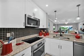 Image 21 of 60 For 1461 Ocean Blvd  328