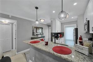 Image 26 of 60 For 1461 Ocean Blvd  328