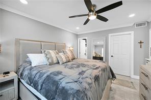 Image 44 of 60 For 1461 Ocean Blvd  328