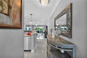 Image 8 of 60 For 1461 Ocean Blvd  328