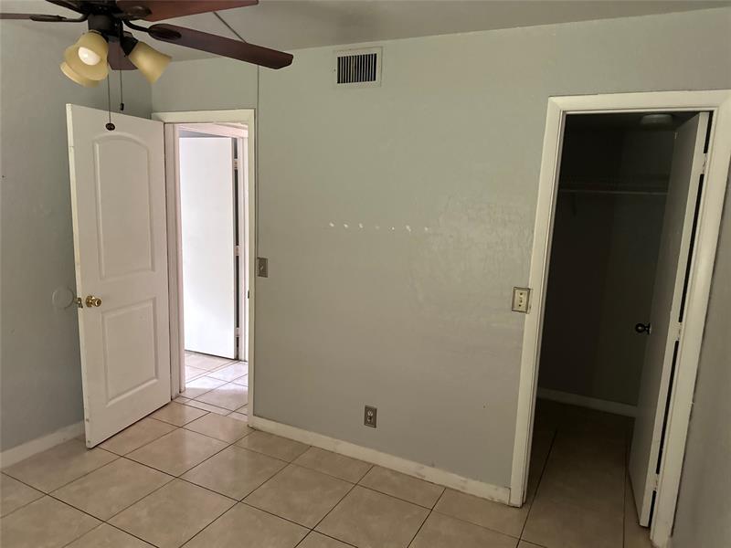 Image 9 of 11 For 3720-3726 115th Way 3720