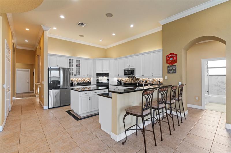 Image 15 of 63 For 18622 41st St