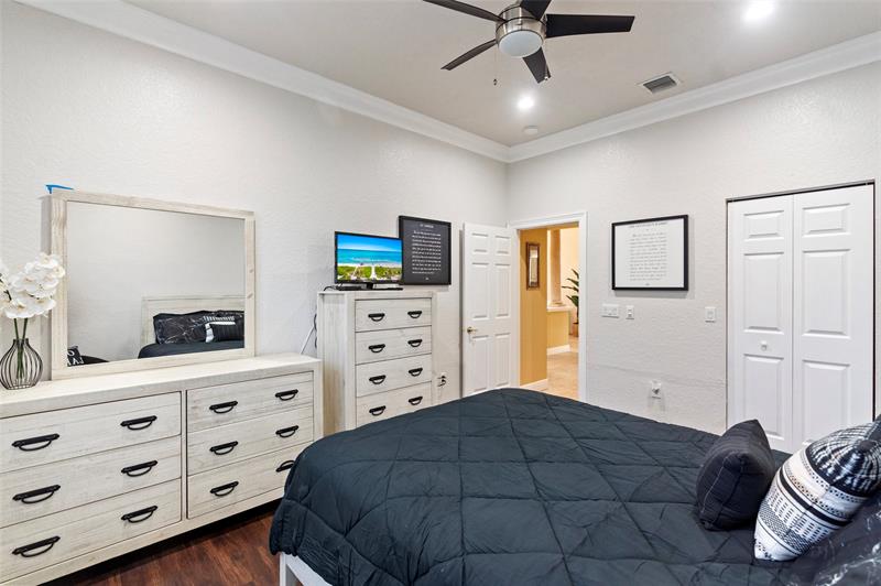 Image 38 of 63 For 18622 41st St