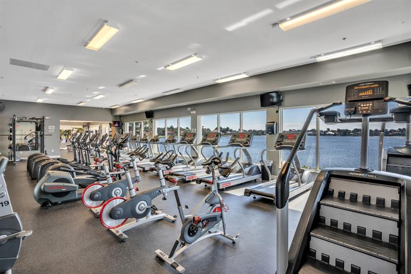 Image 57 of 63 For 18622 41st St