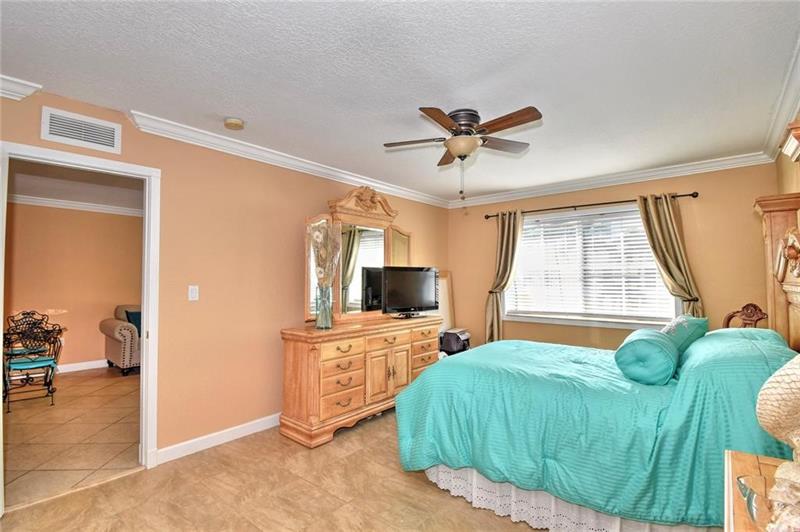 Image 12 of 15 For 151 16th Ave  264