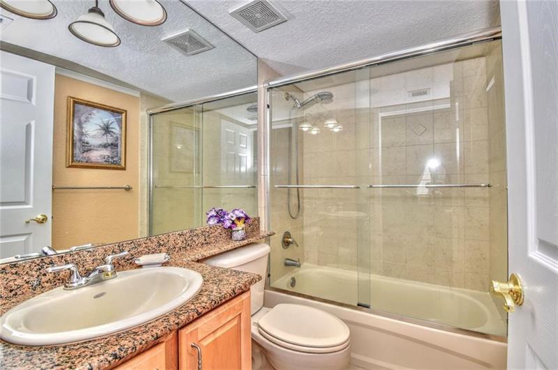 Image 14 of 15 For 151 16th Ave  264