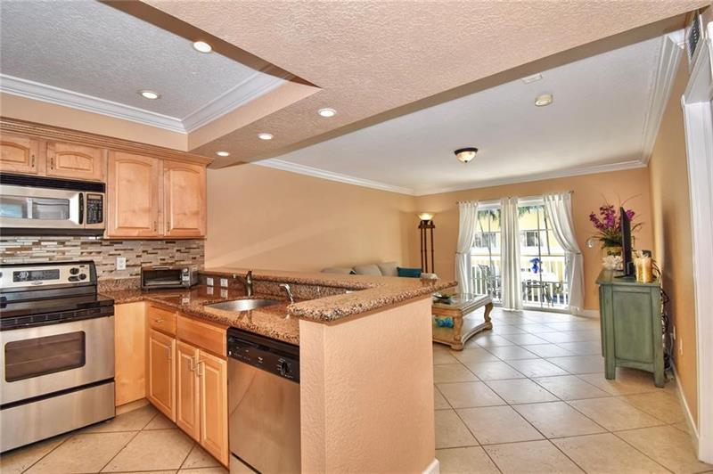 Image 5 of 15 For 151 16th Ave  264