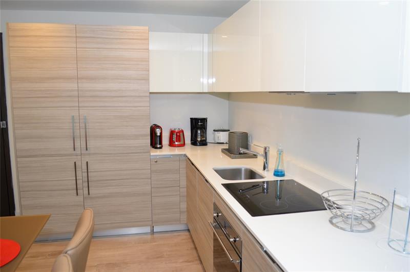 Image 9 of 41 For 777 Ocean Dr  N522