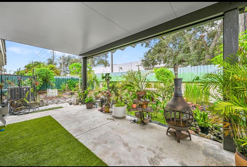 Image 29 of 32 For 13761 Garden Cove Cir