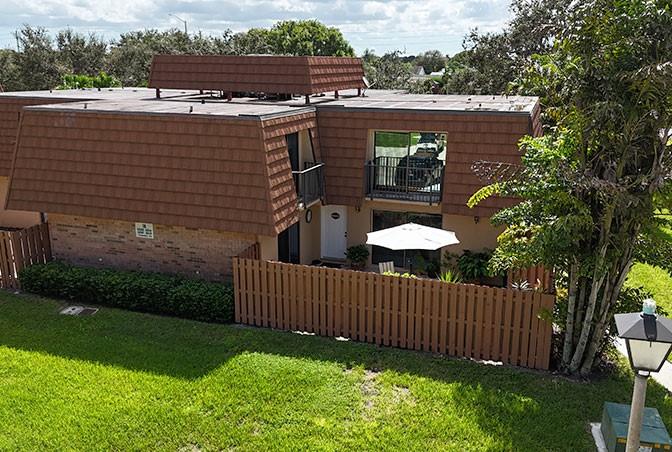 Image 24 of 26 For 2512 Camelot Ct