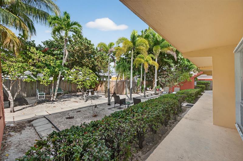 Image 41 of 47 For 2624 30th Pl  4