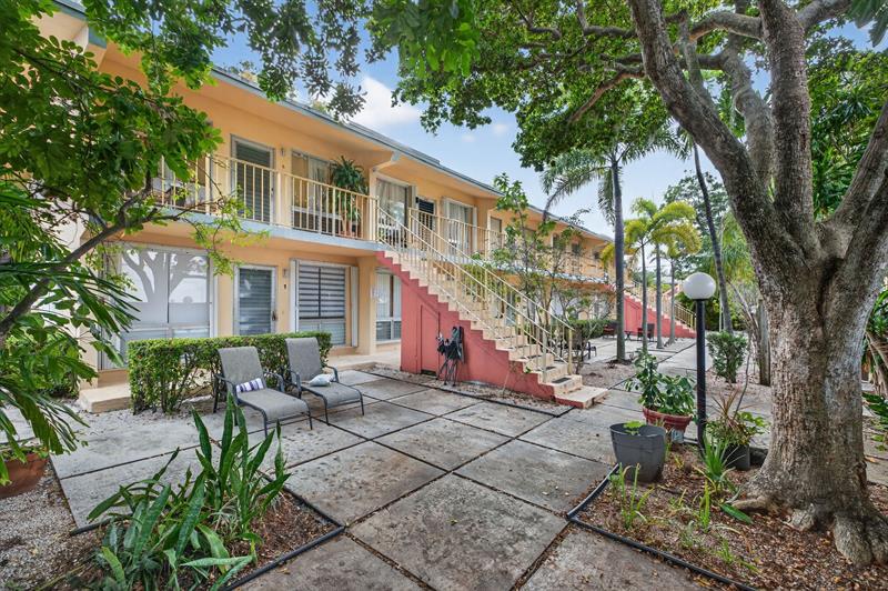 Image 44 of 47 For 2624 30th Pl  4