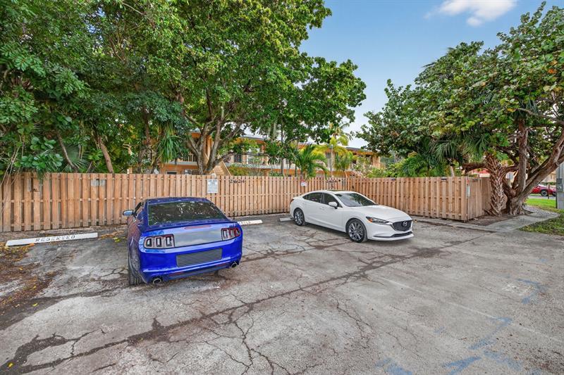 Image 45 of 47 For 2624 30th Pl  4