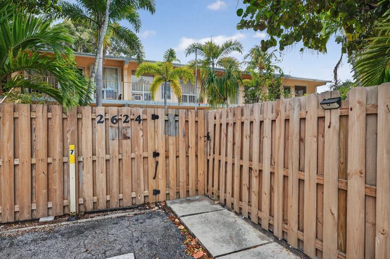 Image 46 of 47 For 2624 30th Pl  4