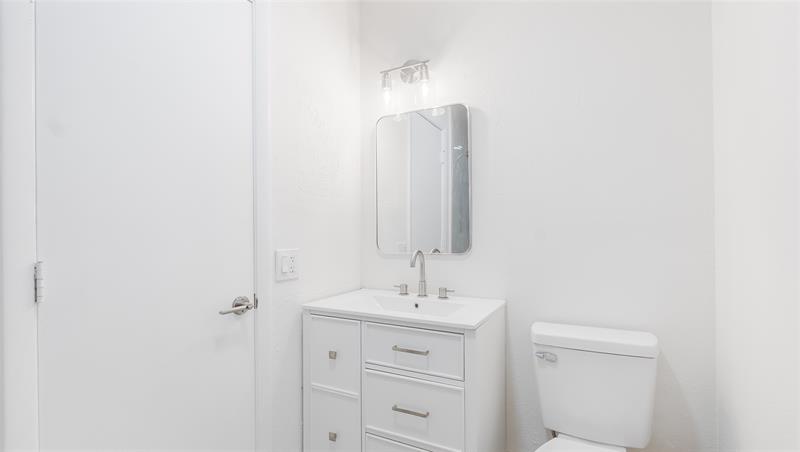 Image 18 of 29 For 11477 39th Ct  301-1