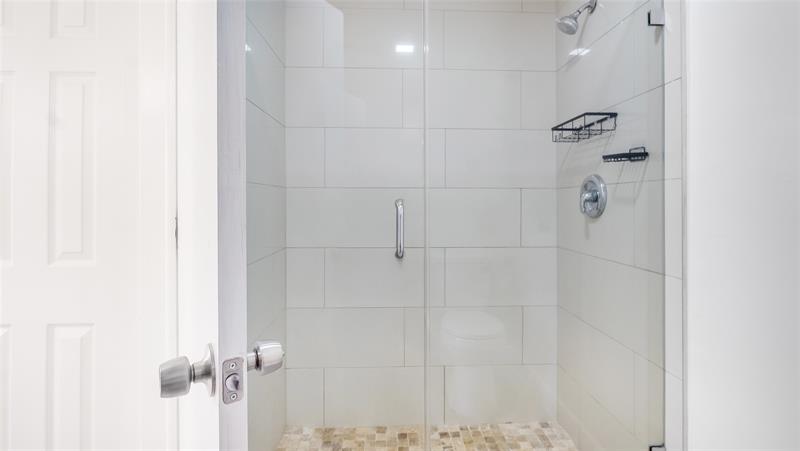 Image 24 of 29 For 11477 39th Ct  301-1