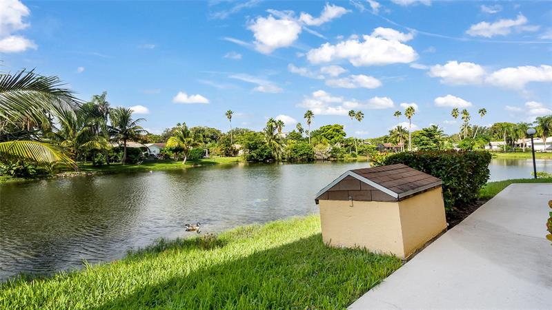 Image 26 of 29 For 11477 39th Ct  301-1