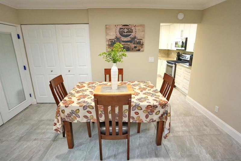 Image 12 of 51 For 3409 Jog Park Dr  3409