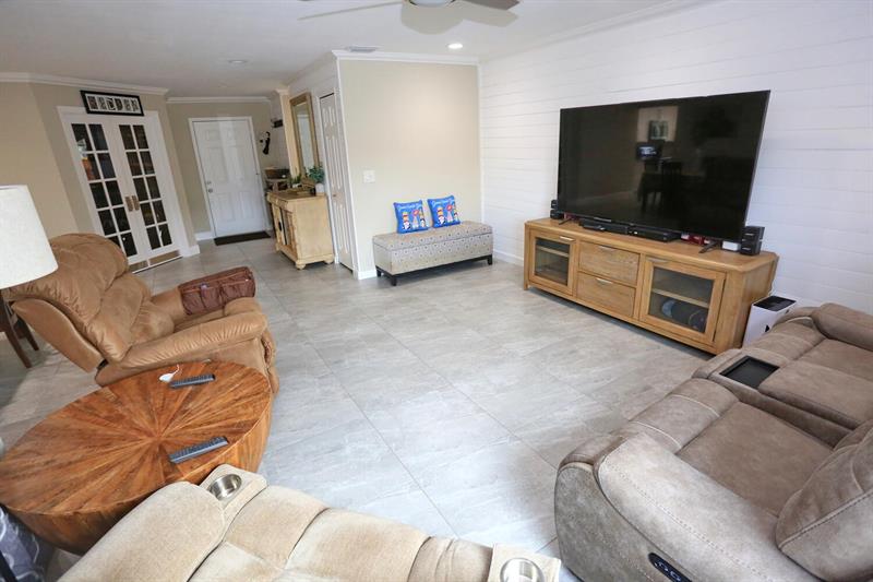 Image 15 of 51 For 3409 Jog Park Dr  3409