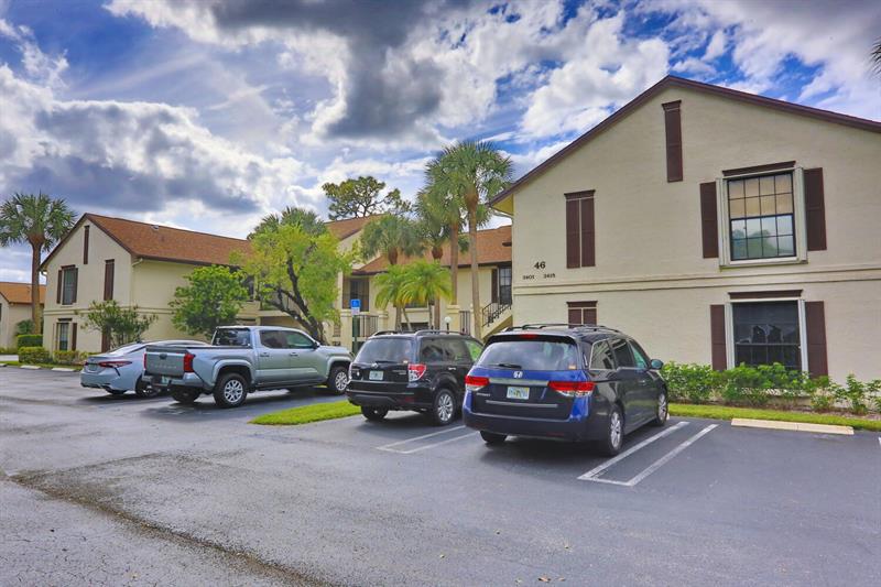 Image 8 of 51 For 3409 Jog Park Dr  3409