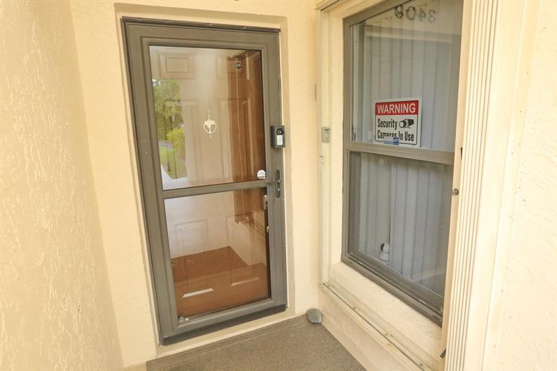 Image 9 of 51 For 3409 Jog Park Dr  3409