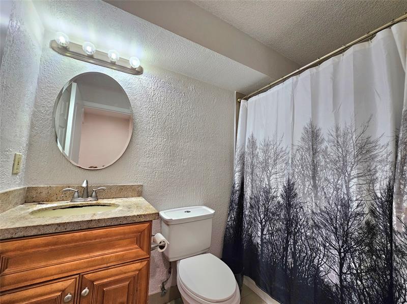 Image 15 of 32 For 701 Lyons Rd  13103