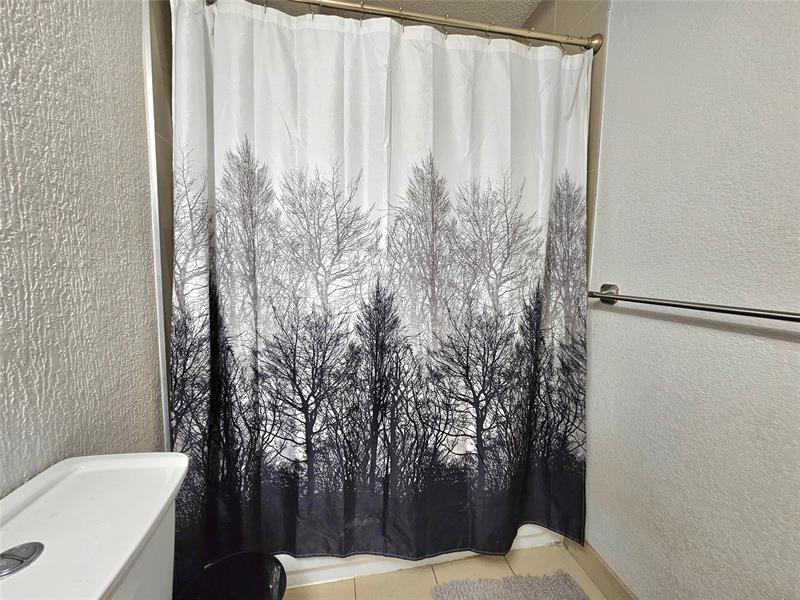 Image 19 of 32 For 701 Lyons Rd  13103