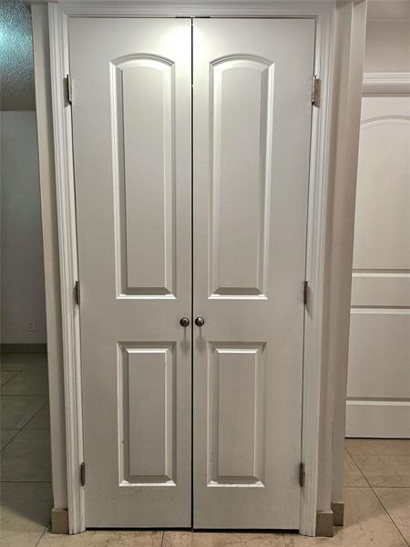 Image 9 of 32 For 701 Lyons Rd  13103